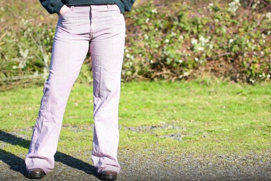 How to turn pants into joggers! #Levitating #stylehack #fashionhacks #