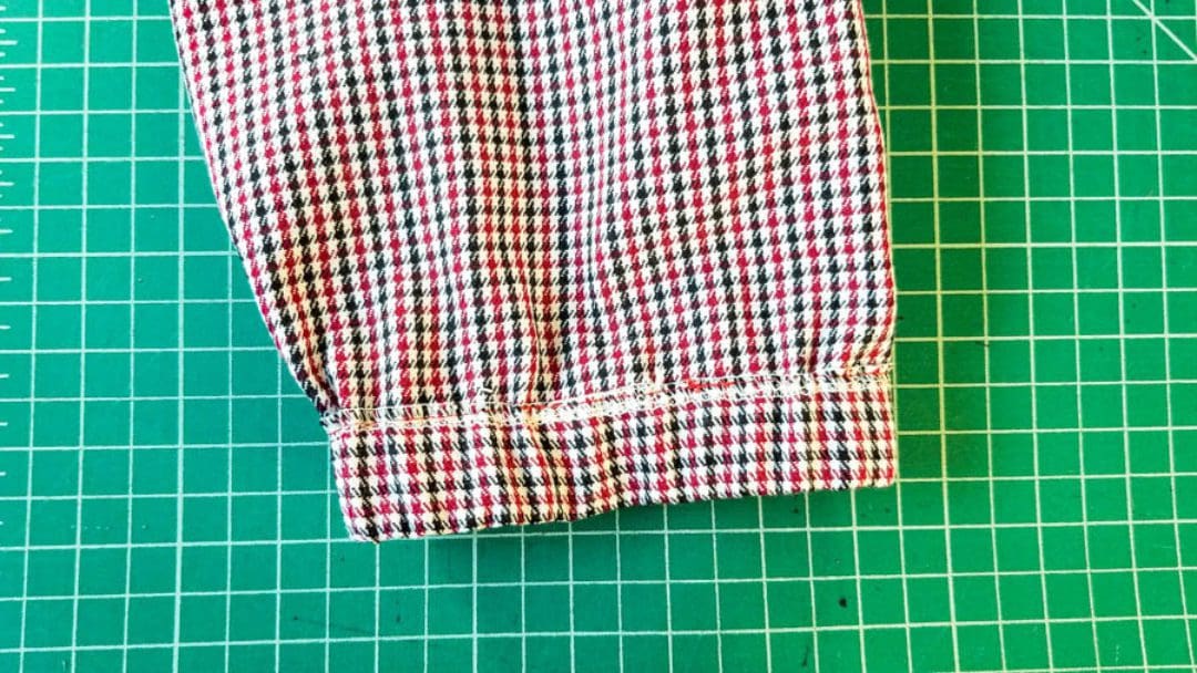How to Turn Pants into Joggers an Easy Refashion Sewing Project | The