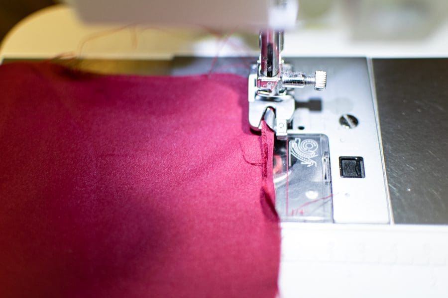 Sewing a rolled hem